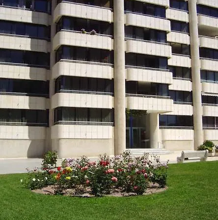 旧金山芬卡斯竞技场公寓 * 貝尼多姆